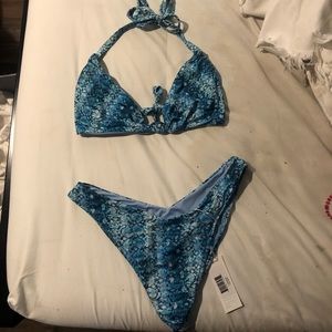 Frankies blue snake skin bikini size large nwt